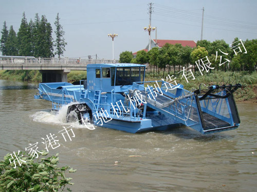 天津于橋割草船